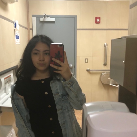 aye_its_nayely